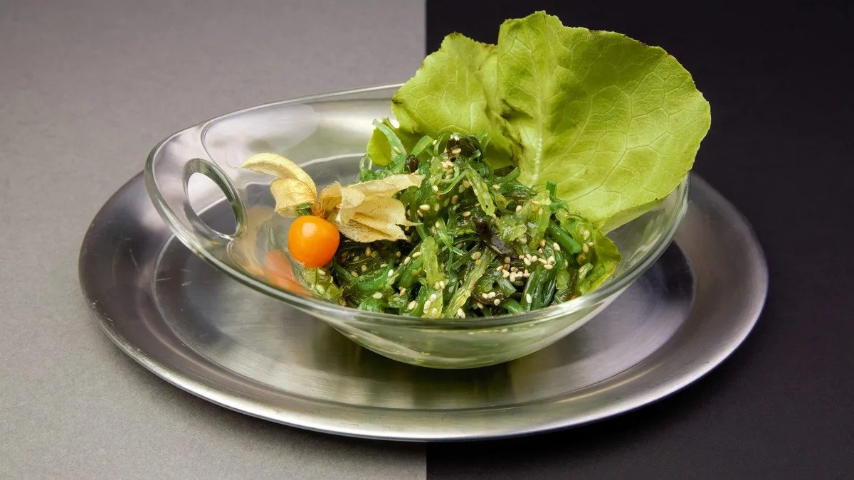 Gomawakame salad