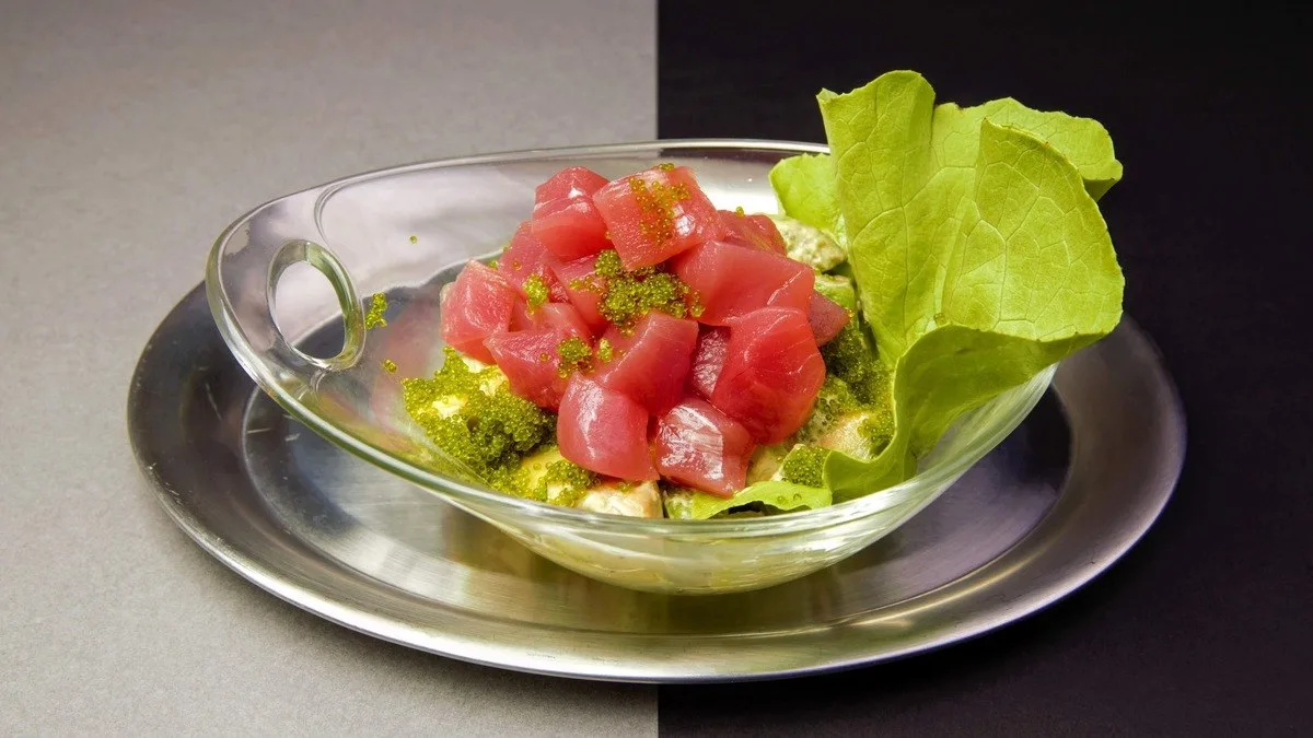 Tekkādo salad