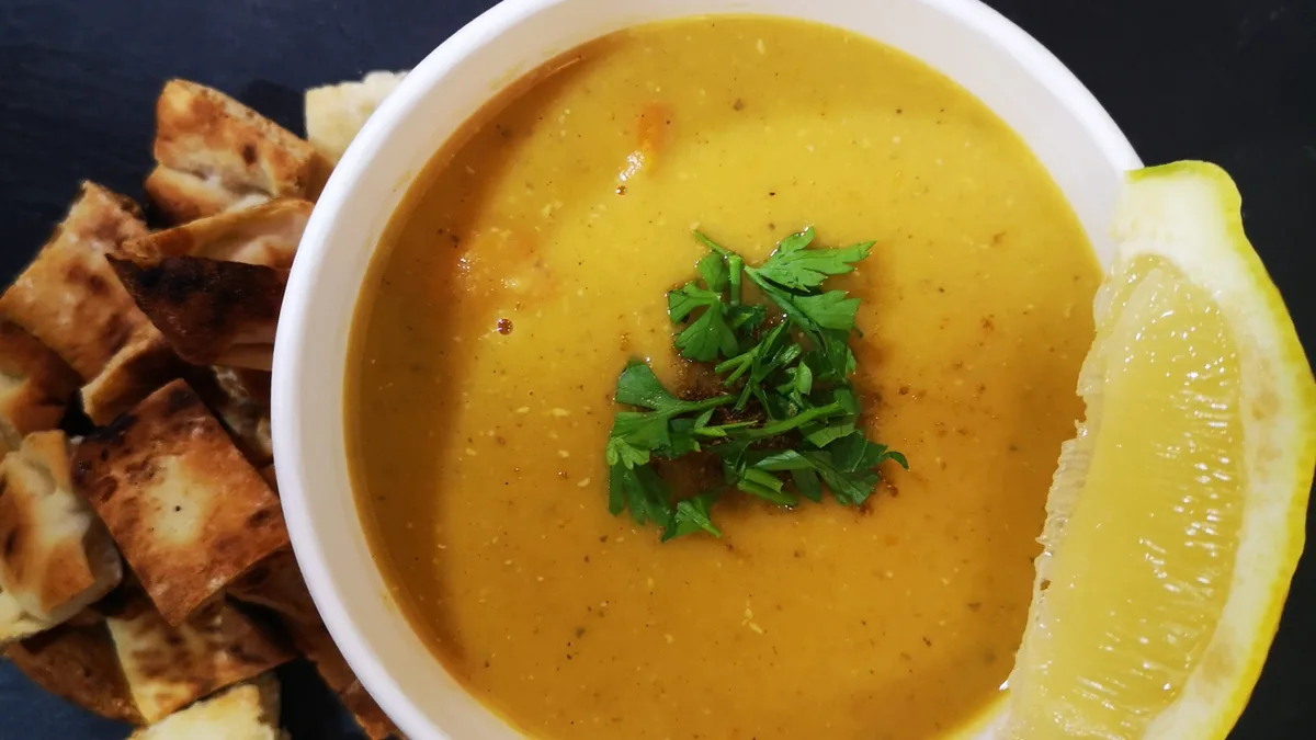 Lencseleves (Lentil soup)