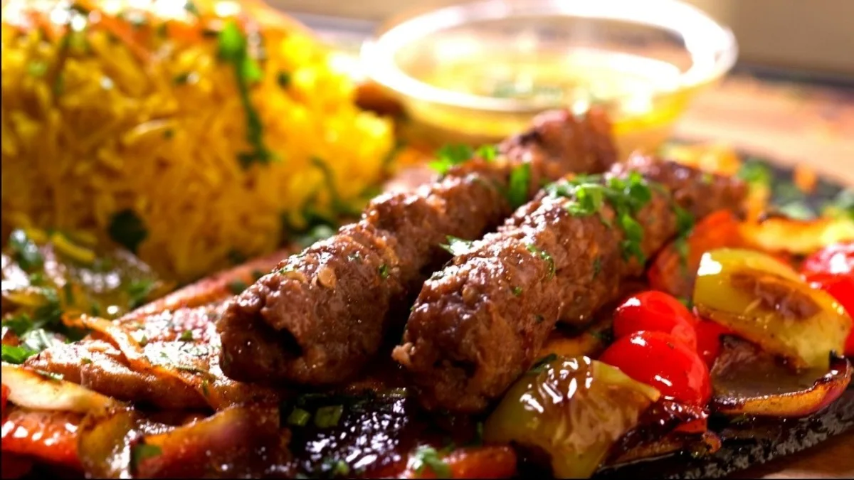 Oriental koffta tál (Dish)