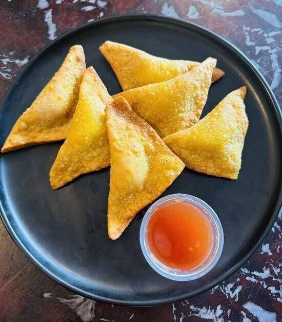 Crab Rangoon (6)