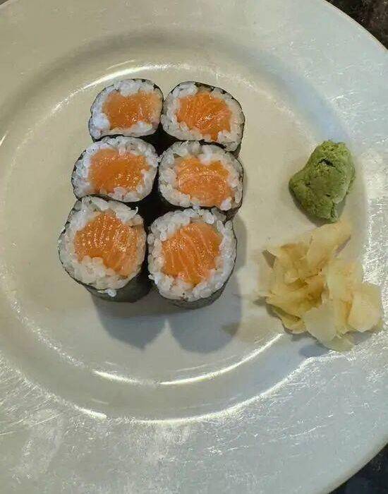 Salmon Roll
