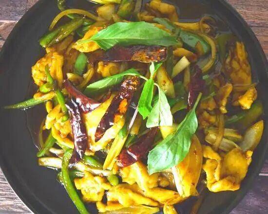Spicy Basil Chicken