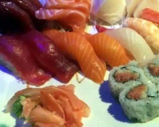 Sushi and Sashimi Combo