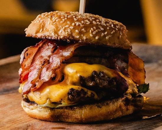 BBQ Cheese Burger
