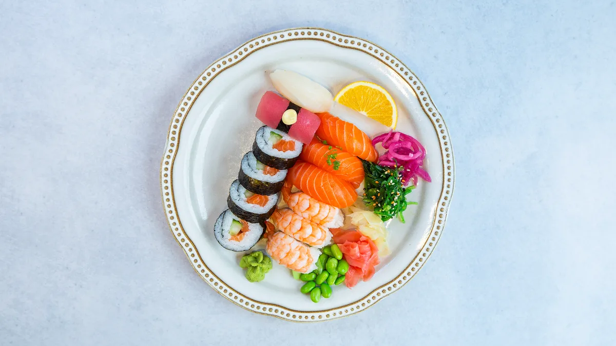 Sushi - 12 Bitar