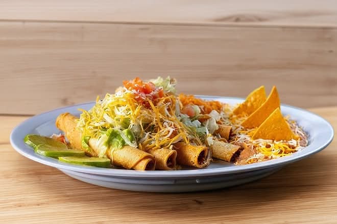 Chicken Rolled Tacos (5 pcs)