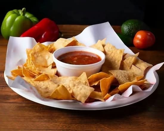 Salsa and Chips 8 oz