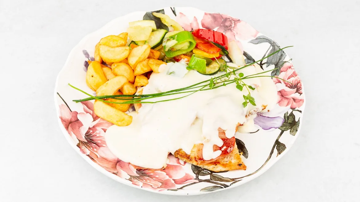 "Peglezn" chicken