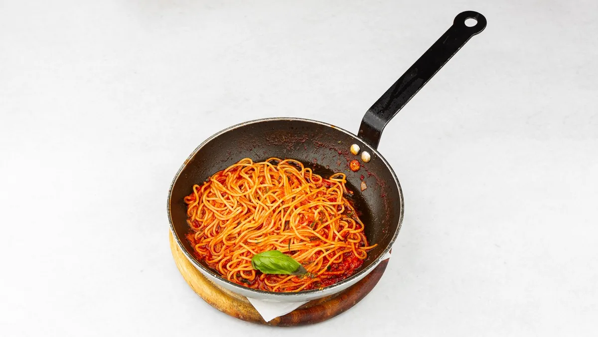 Spaghetti with tomato sauce