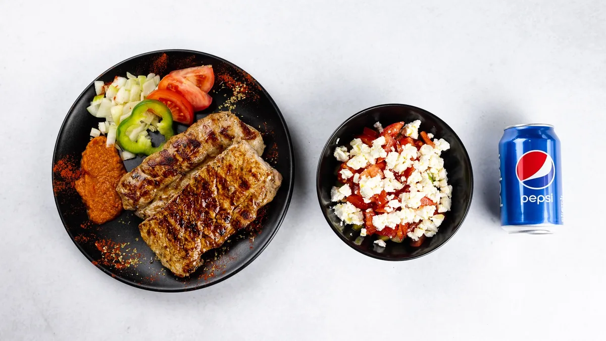 Vesalica with side dish, salad and Pepsi 0.33 l