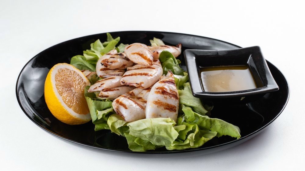 Calamari al burro / Calamari în sos de unt și usturoi