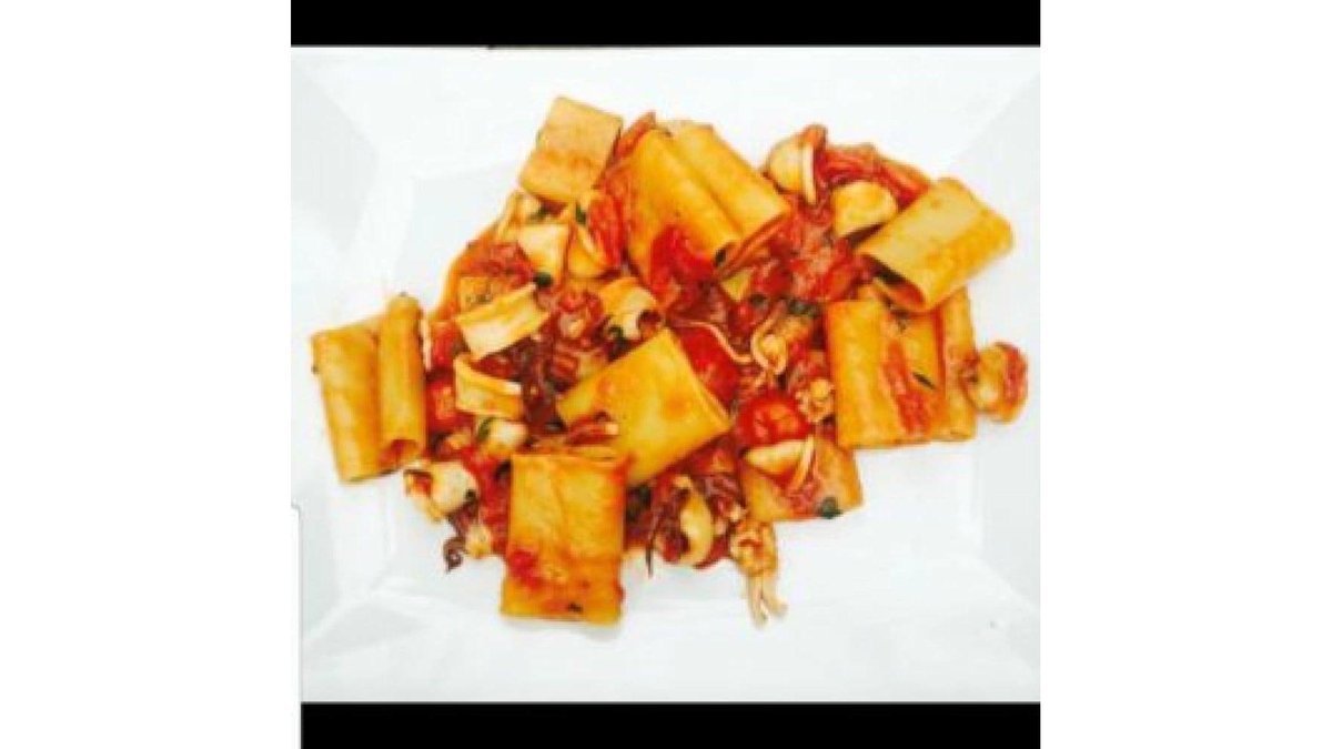 Paccheri al sugo dei calamari