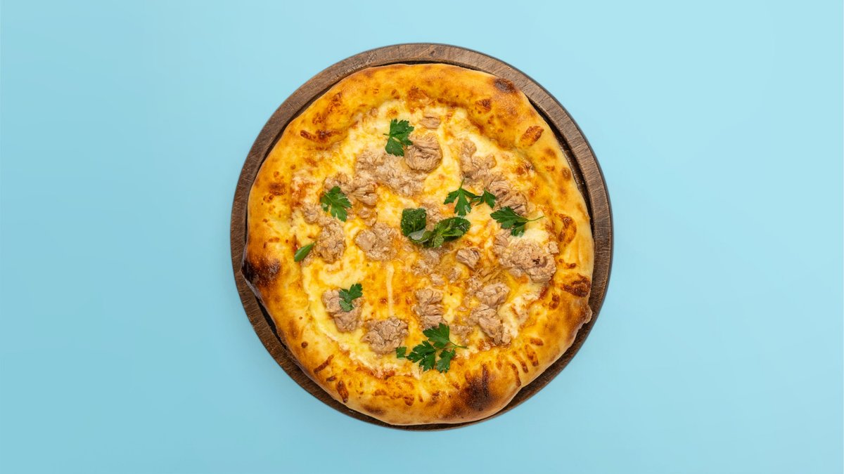 Pizza with Tuna