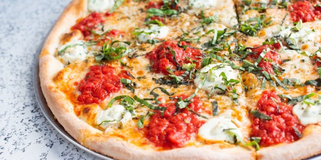 12" Gluten-Free Ricotta and Basil Pizza