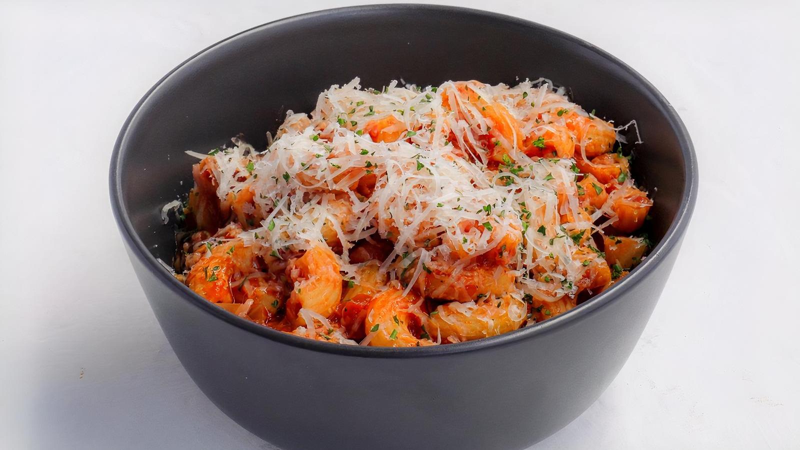 Nippers Red Pasta