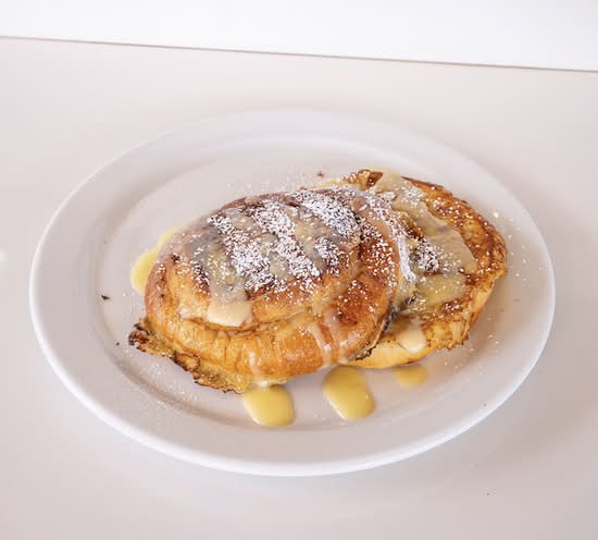 1/2 Cinnamon Roll French Toast