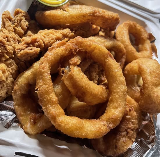 6 TENDERS WITH FRIES
