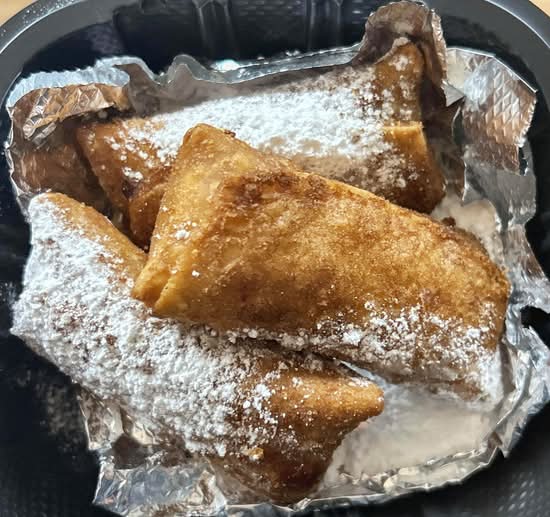 RASBERRY FRIED CHEESECAKE BITES