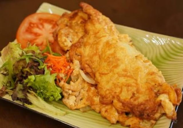 Kai Jeaw (Omelette)