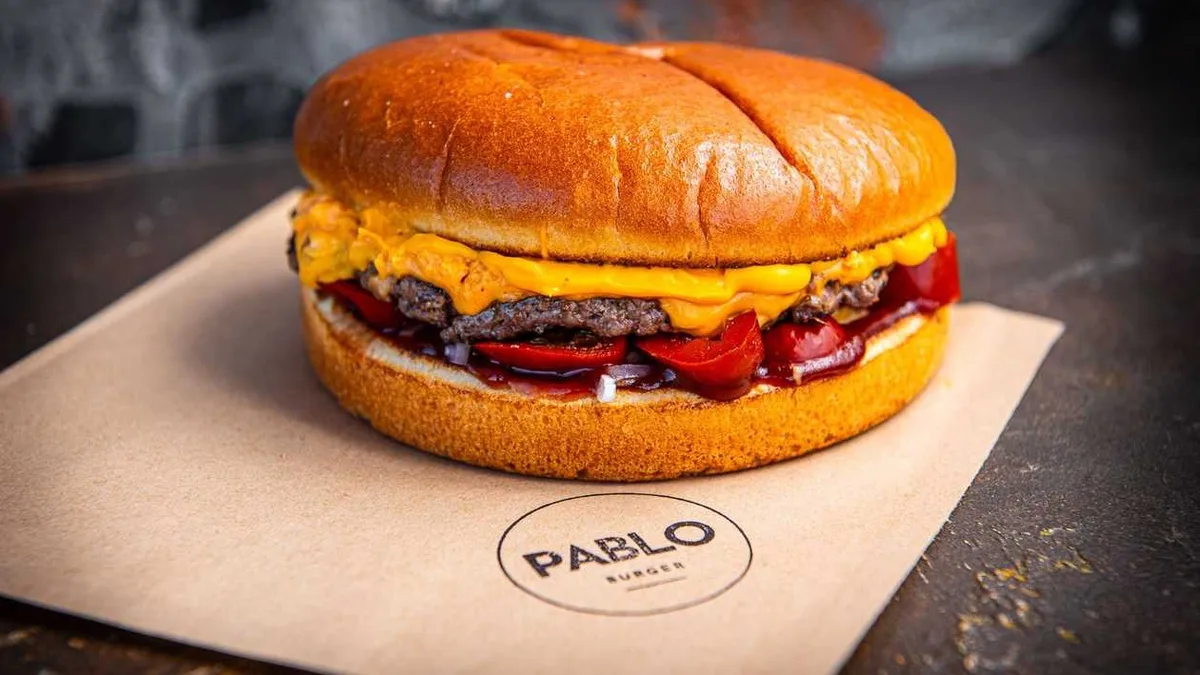 Buffalo jalapeno burger
