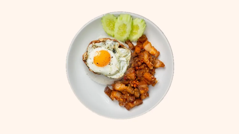 Fried meat with garlic and rice