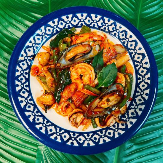 Spicy Basil Seafood