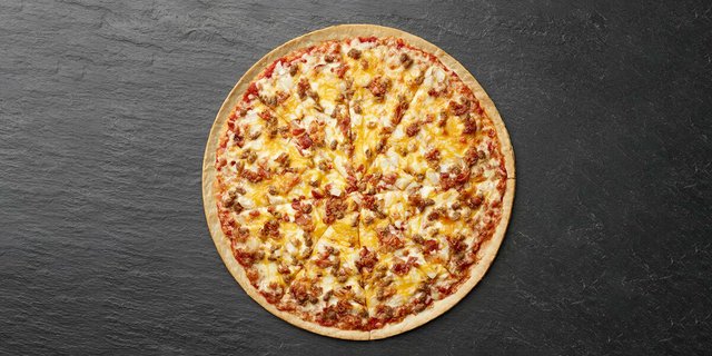 Bacon Cheeseburger Pizza