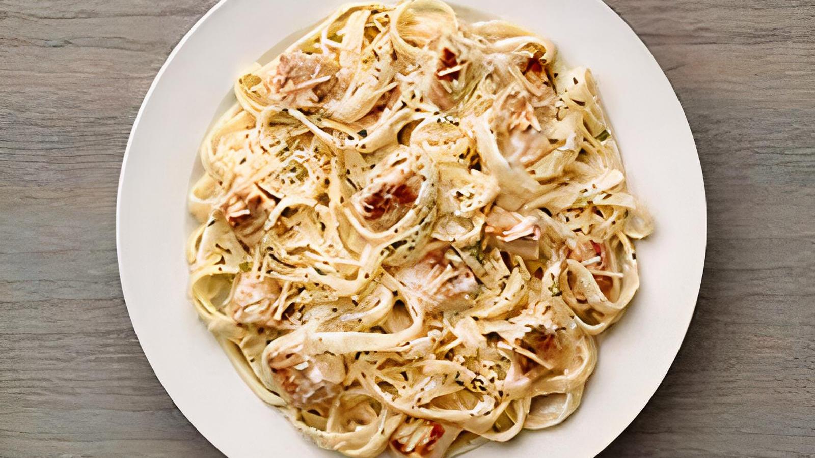 Chicken Fettuccini Alfredo
