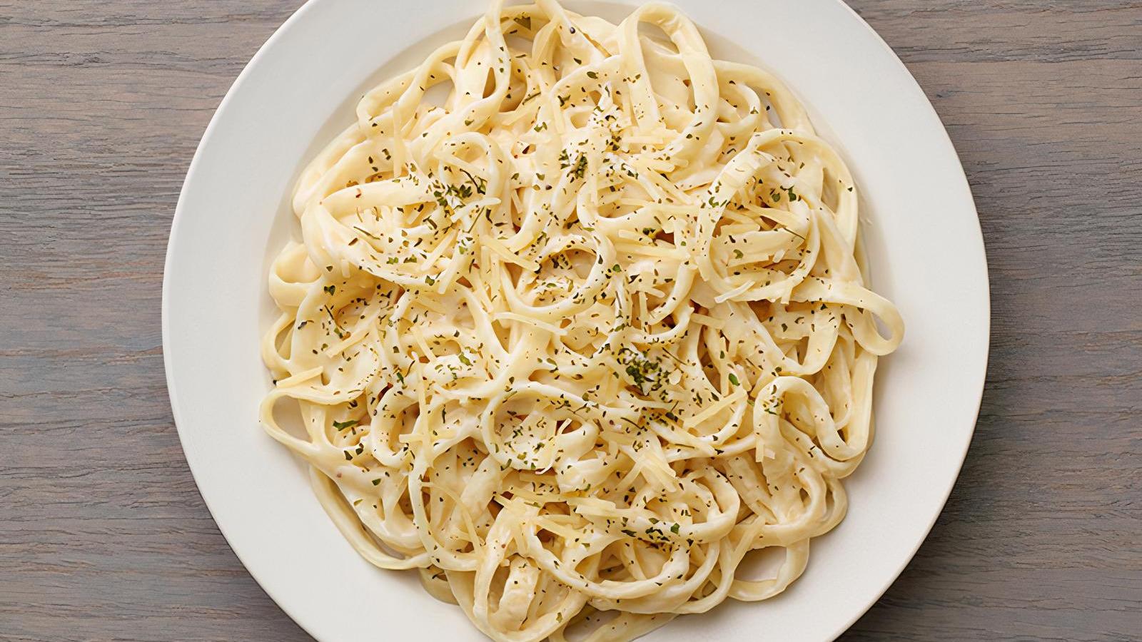 Fettuccini Alfredo