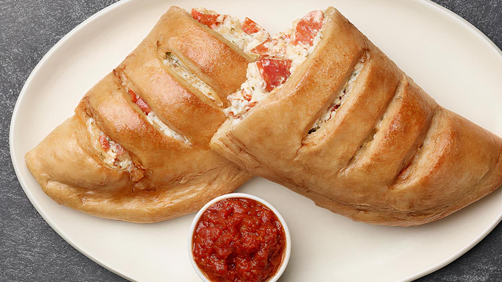 Pepperoni Calzone