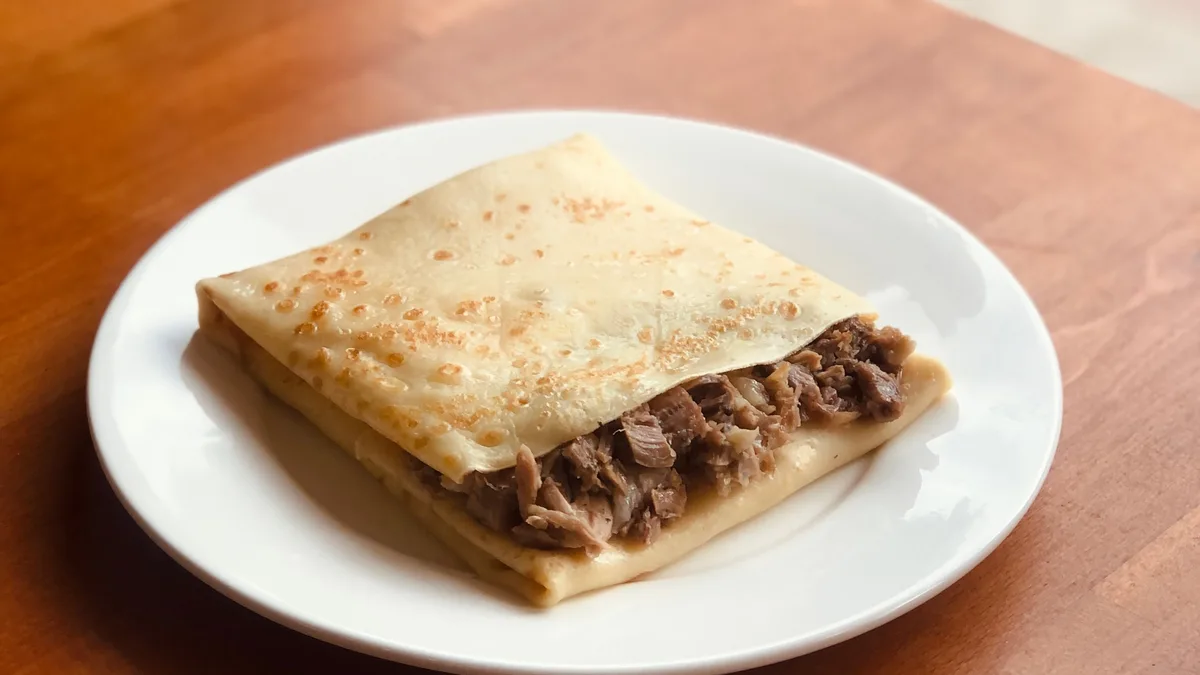 Palačinka sa svinjskim kolencem+