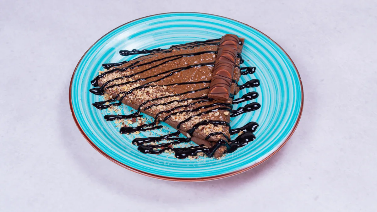 Kinder bueno palačinka