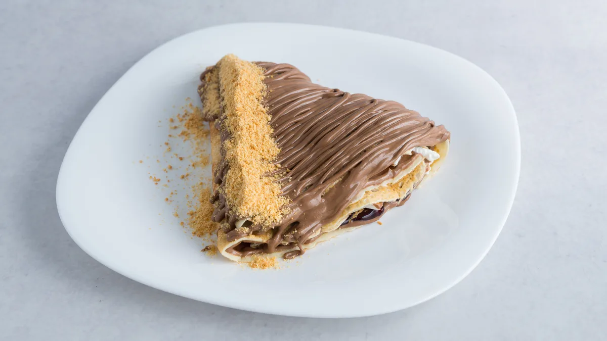 Cheesecake slatka palačinka