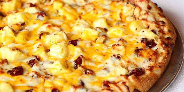 Hawaiian Sunrise Pizza