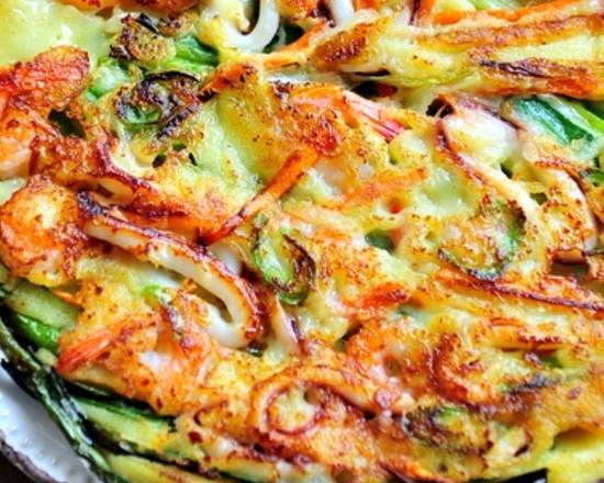 SEAFOOD PANCAKE (PAJEON)