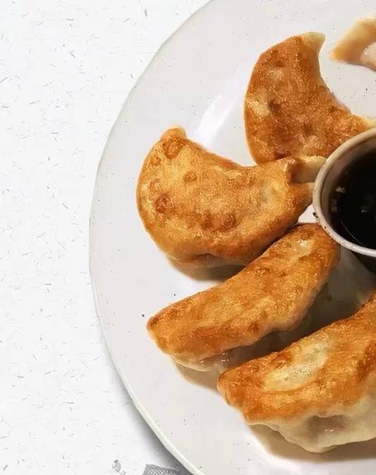 Fried Dumpling (8 pcs)