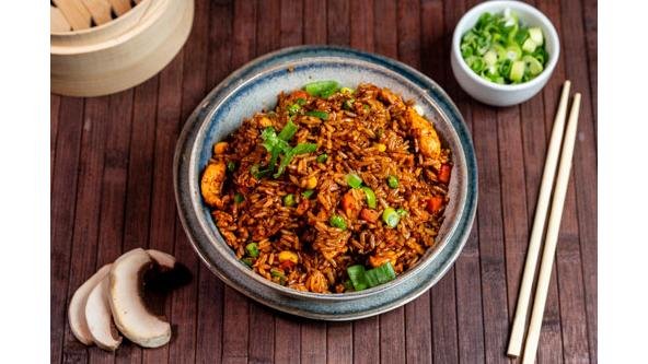 Orez cu pui chow fan