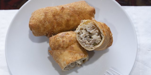 Chicken Egg Roll