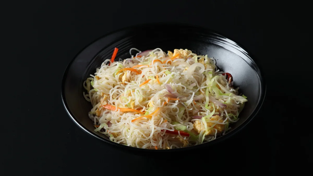 Vegetables Fried Vermicelli Noodles