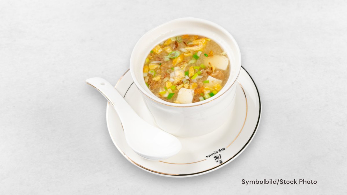 [11] Eier-Hühner-Suppe