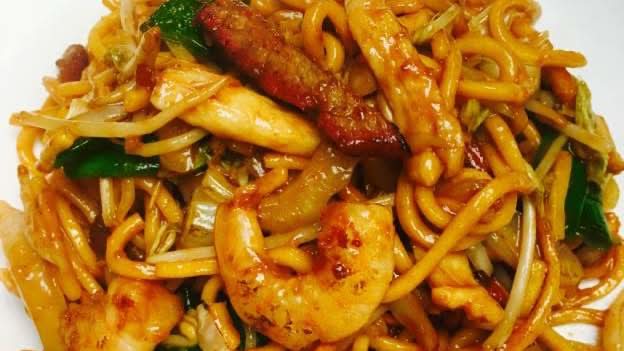 House Special Lo Mein Tray/本楼捞面盘