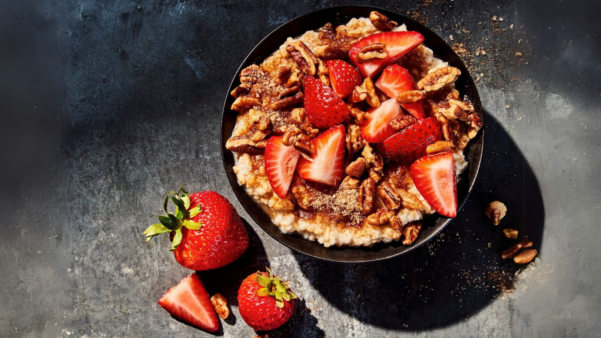 Steel Cut Oatmeal with Strawberries and Pecans