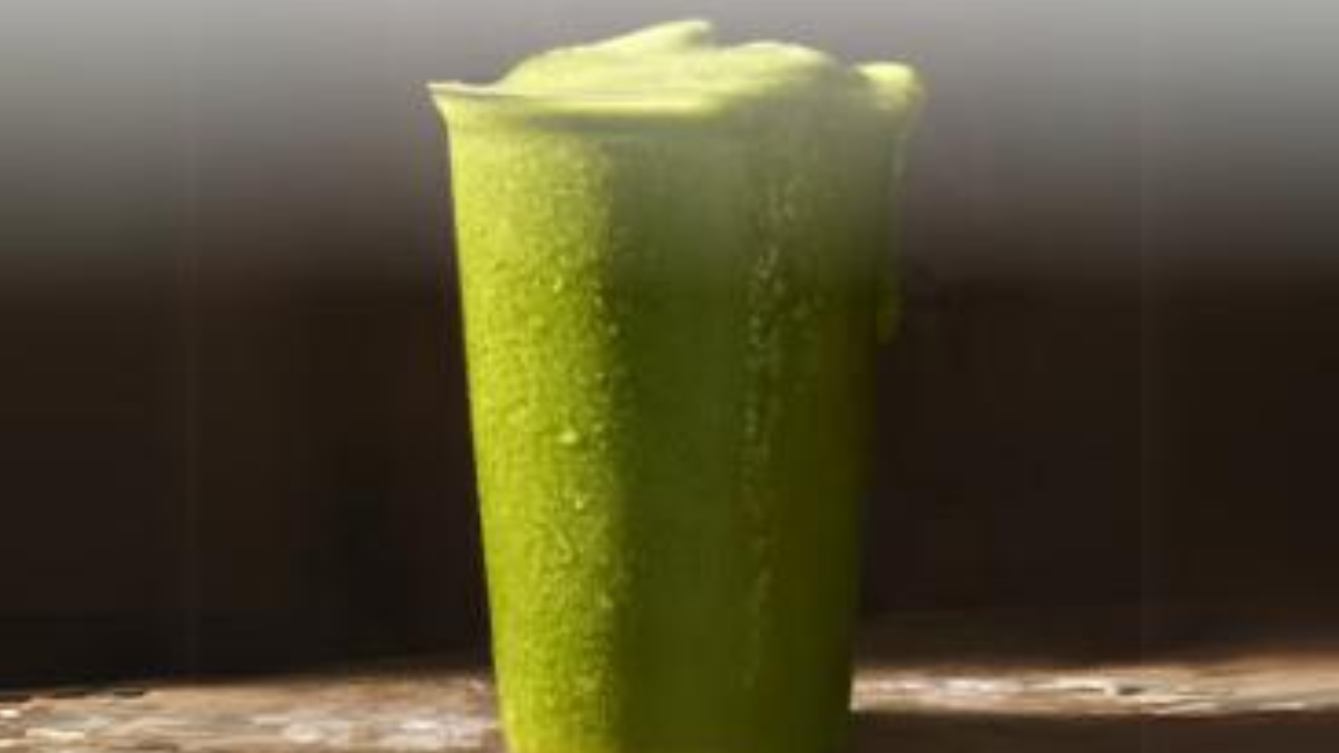 Tropical Green Smoothie