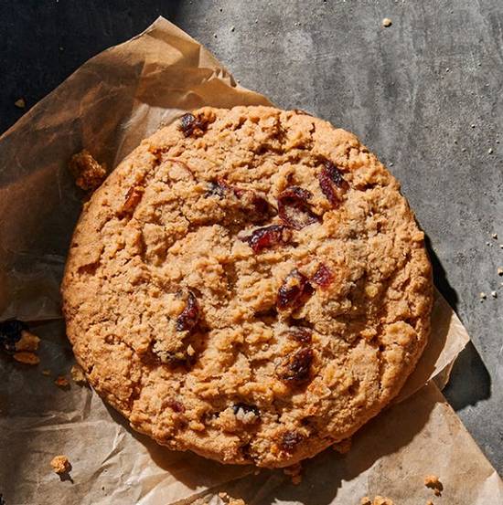 Oatmeal Raisin with Berries Cookie