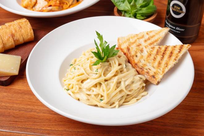 Alfredo Linguine