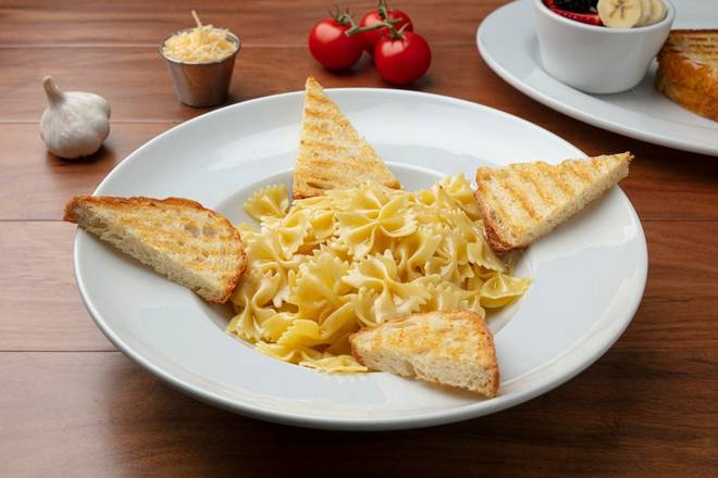 Kids Pasta With Butter