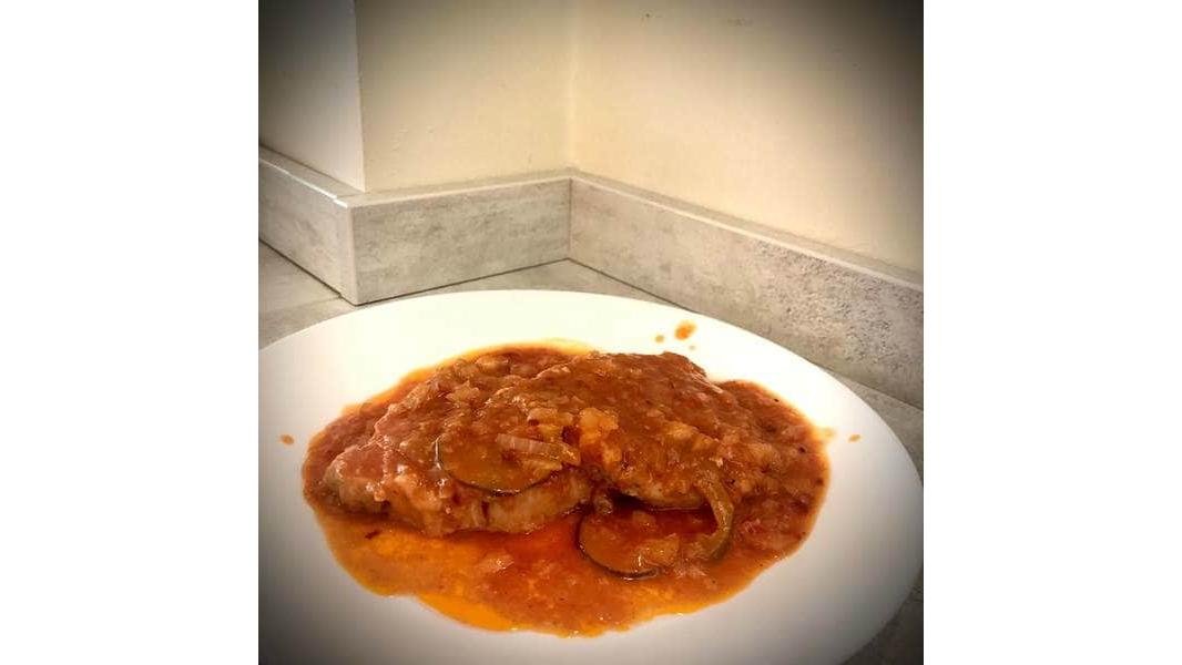 Cotlet de porc în sos picant