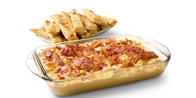 Bacon Mac and Cheese Family Meal