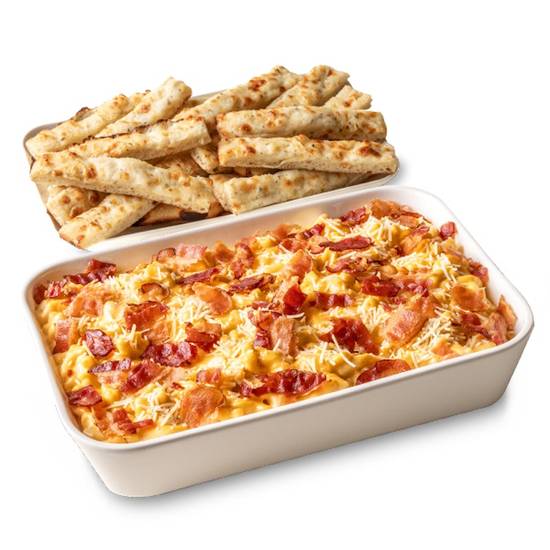 Bacon Mac and Cheese Family Meal